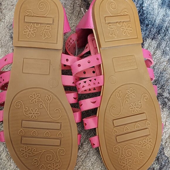 Girls pink sandals Size 1 - Picture 3 of 3